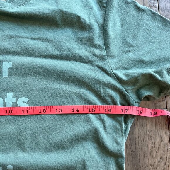 Pact Organic Cotton Graphic T-Shirt Green Size S Sustainable Casual Tee NWOT - Picture 5 of 6